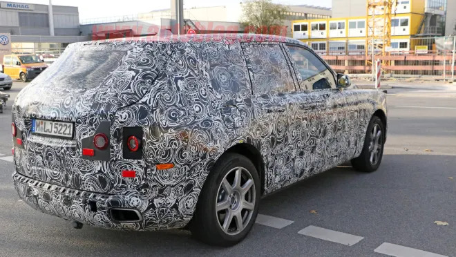 Updated Rolls-Royce Cullinan spied rocking a less stately look