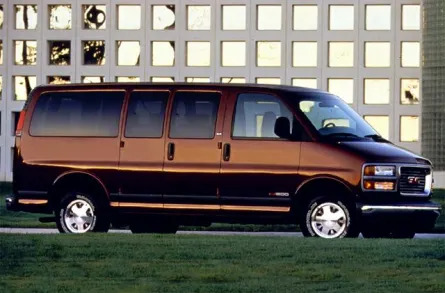 1999 GMC Savana RV G2500 Extended Passenger Van