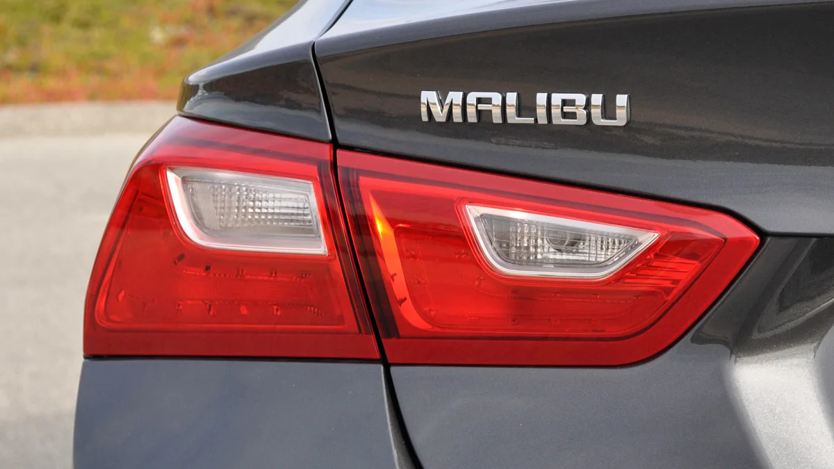 2016 Chevrolet Malibu taillight
