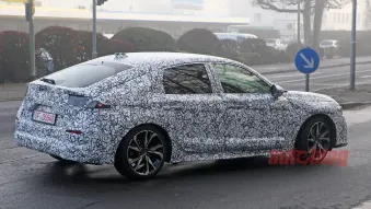 2022 Honda Civic Hatchback spy photos