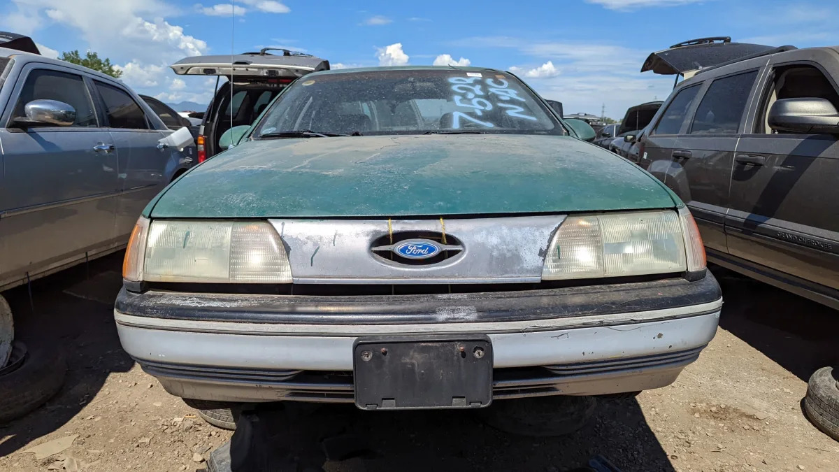 23 - 1986 Ford Taurus in Colorado junkyard - Photo by Murilee Martin
