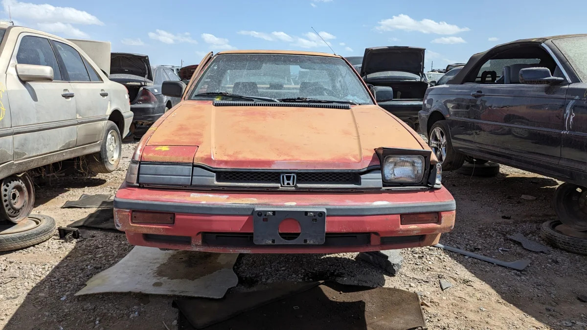 24 - 1987 Honda Prelude in Arizona junkyard - photo by Murilee Martin