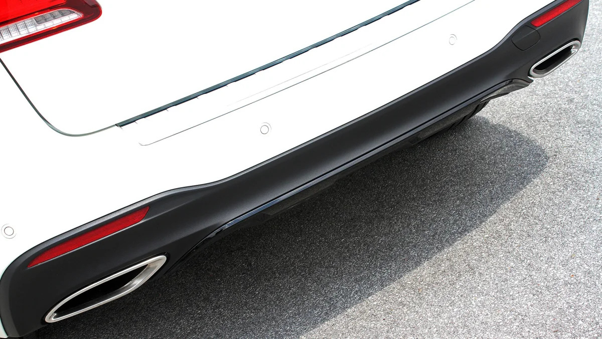 2016 Mercedes-Benz GLE rear fascia