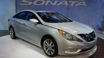 LA 2009: 2011 Hyundai Sonata