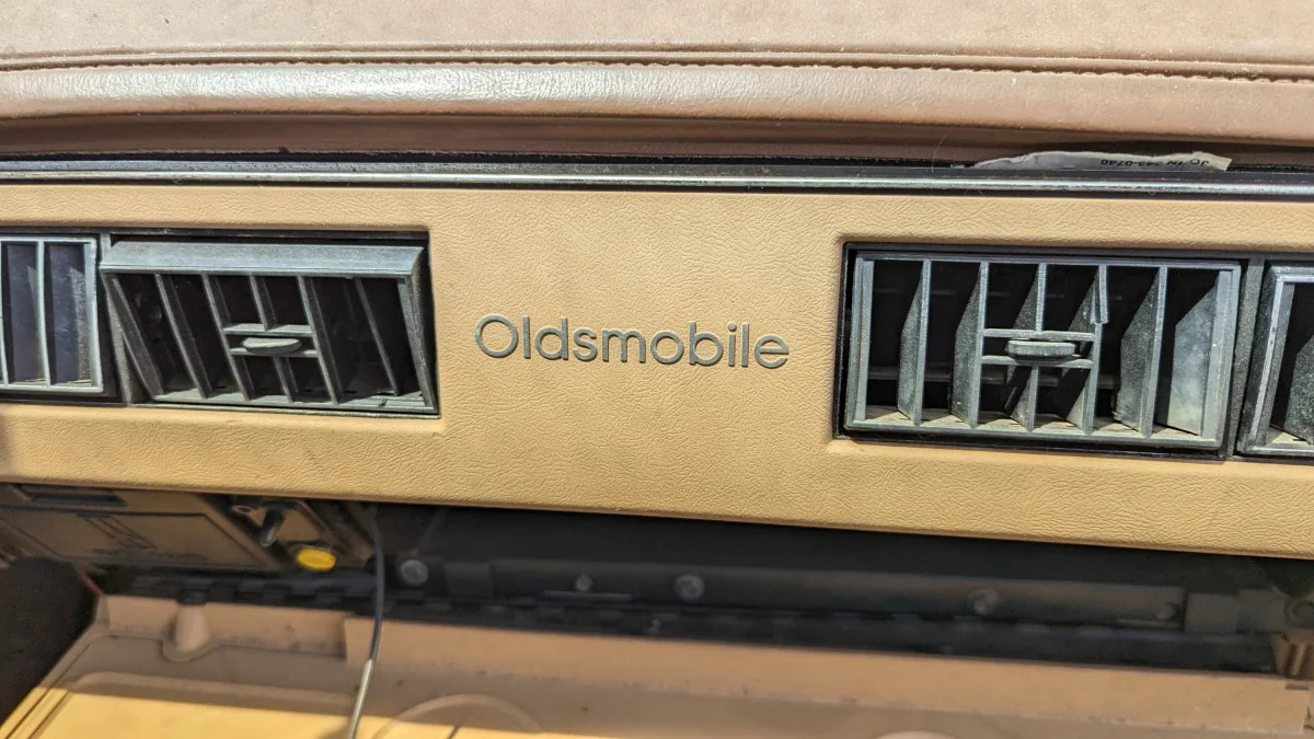 24 - 1986 Oldsmobile Cutlass Cruiser in Oklahoma junkyard - photo by Murilee Martin