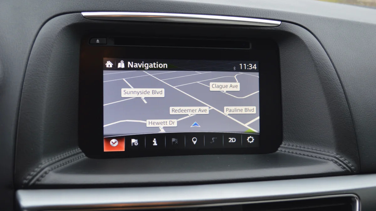 2016 Mazda CX-5 interior info screen navigation