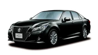 2013 JDM Toyota Crown Athlete and Crown Royal