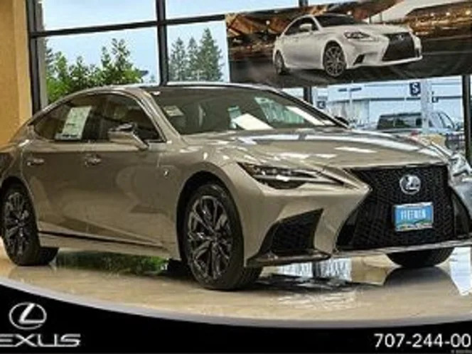 2023 Lexus LS