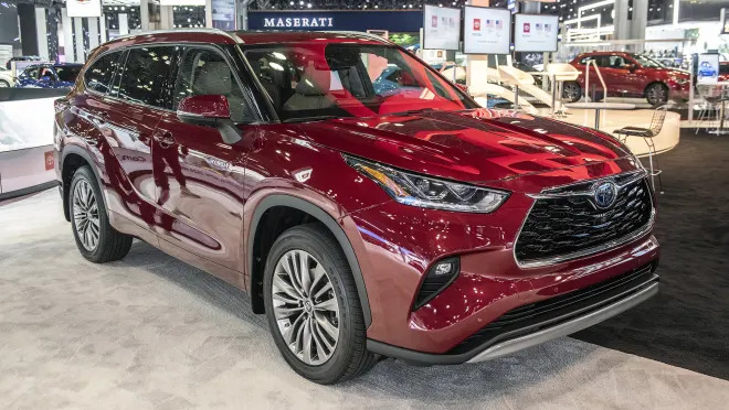 2020 Toyota Highlander Hybrid long-term introduction: Fuel-sippin' 3-row  joins us for a year - CNET