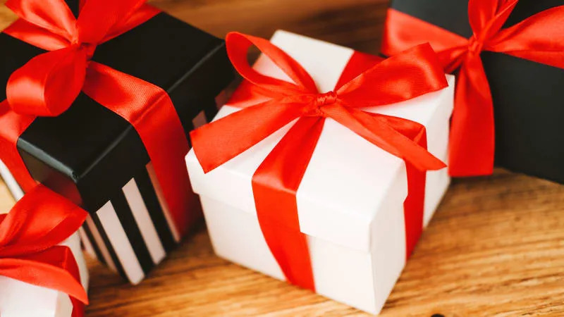 Gifts Under $50 - The 50 Best Affordable Gifts to Give in 2023