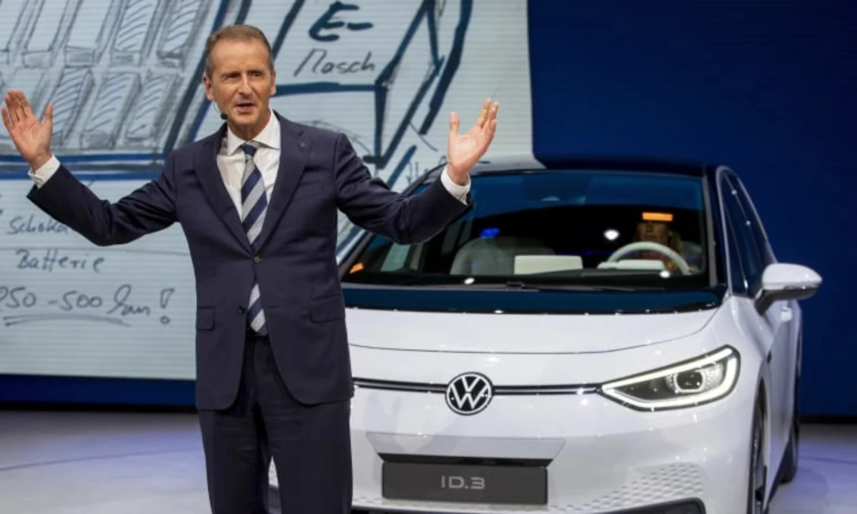 Volkswagen could sell Lamborghini by end of next year, to focus on main  brands VW, Audi, Porsche - Car News