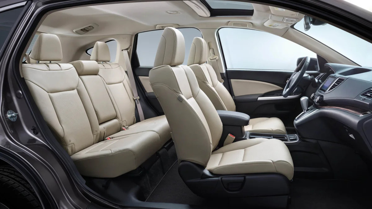 2016 Honda CR-V cabin