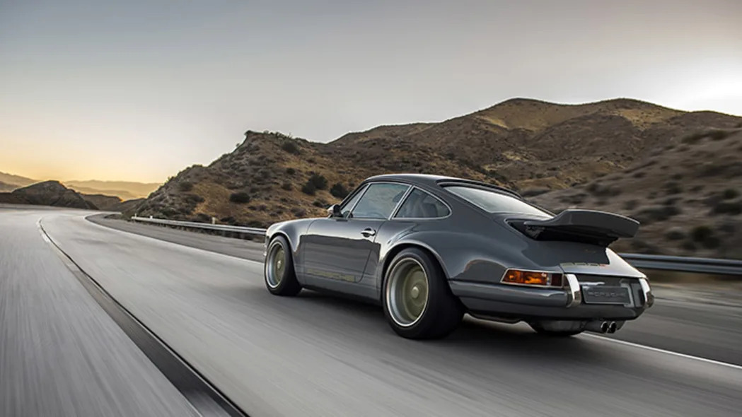 Porsche 911 Reimagined by Singer