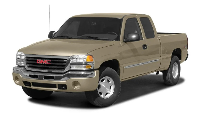 2005 GMC Sierra 1500 SLE 4x2 Extended Cab 8 ft. box 157.5 in. WB