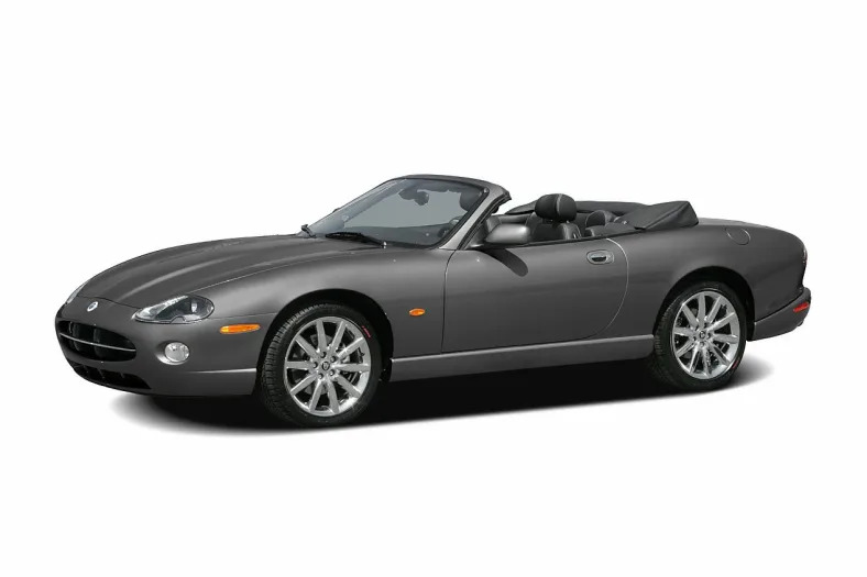 2006 XKR