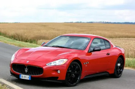 2012 Maserati GranTurismo S Automatic 2dr Coupe