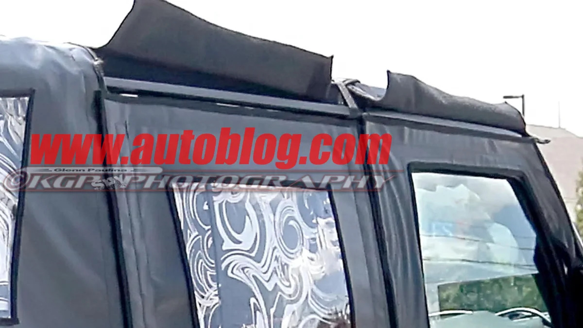 2018 jeep wrangler unlimited spy photo roof