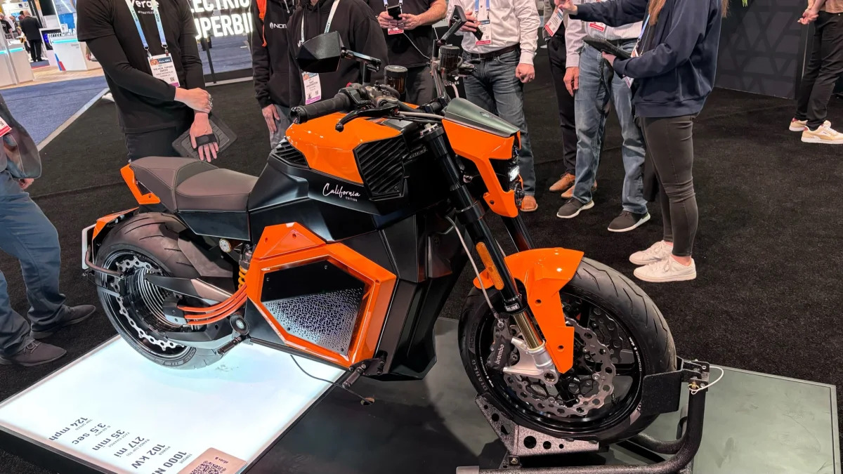 verge-ts-ultra-ces-2024-electric-motorcycle-01