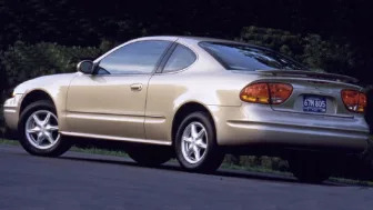 GLS 2dr Coupe