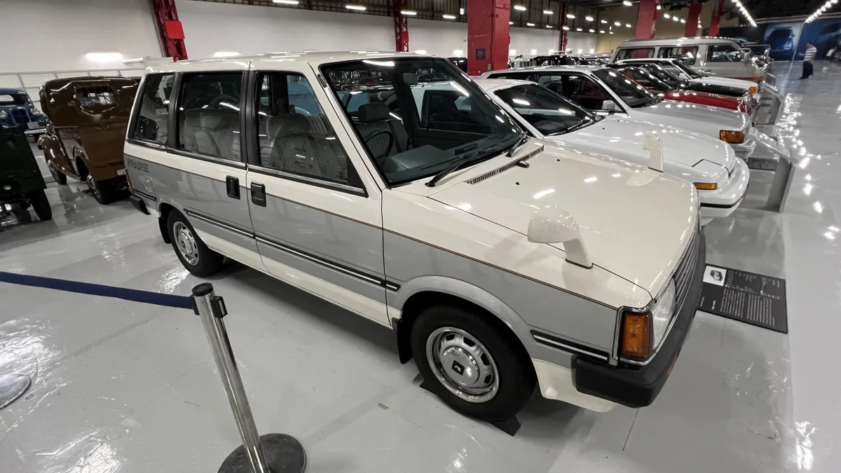 1984 Nissan Prairie JW-G