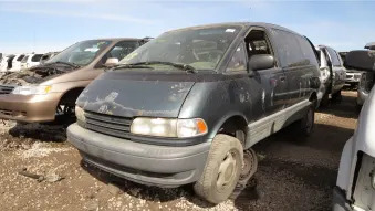 Junked 1996 Toyota Previa All-Trac