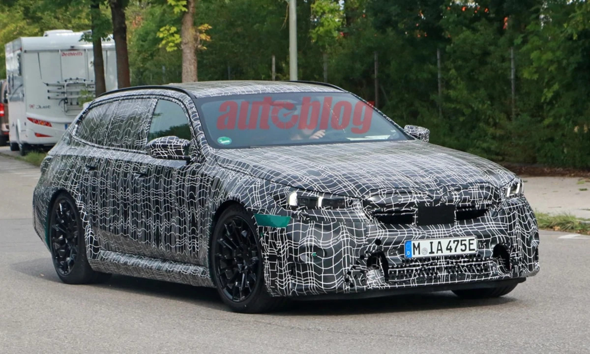 BMW M5 Touring spied from all angles - Autoblog