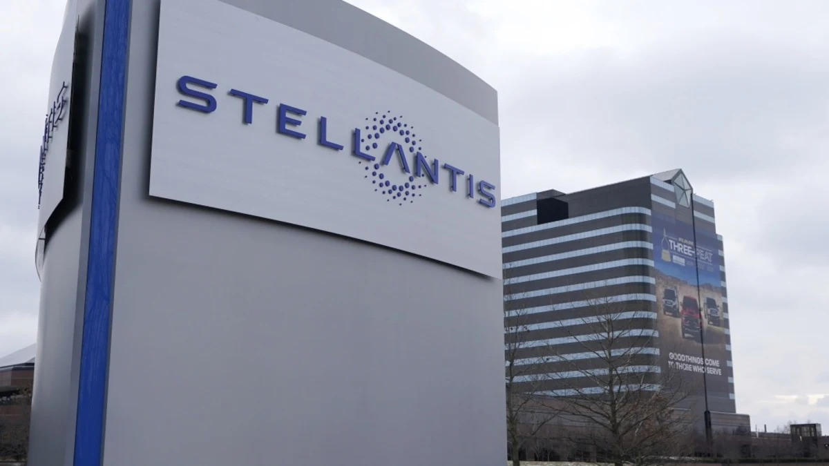 Stellantis and the UAW reach tentative contract deal to end strike