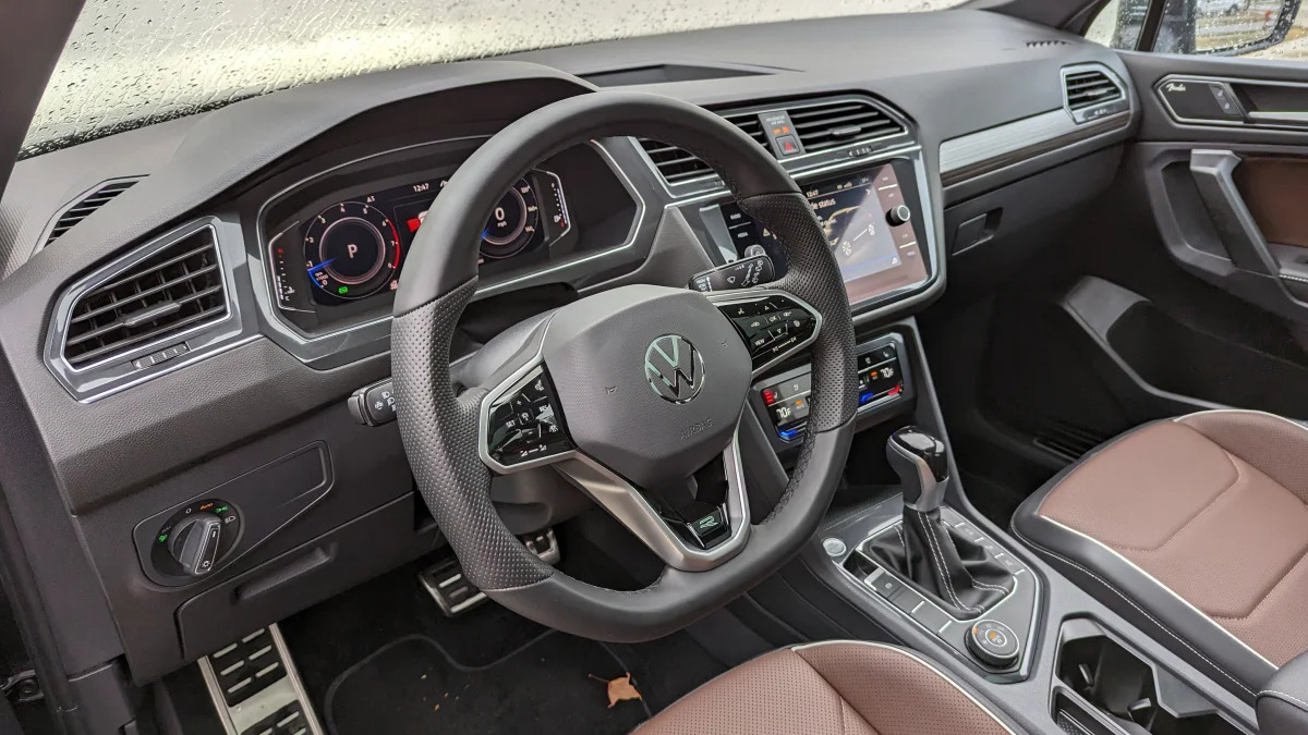 2023 Volkswagen Tiguan SEL Premium R-Line