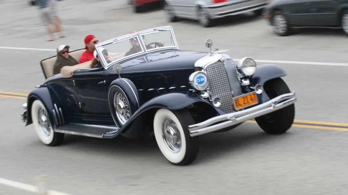1932 Chrysler Imperial LeBaron Convertible Coupe