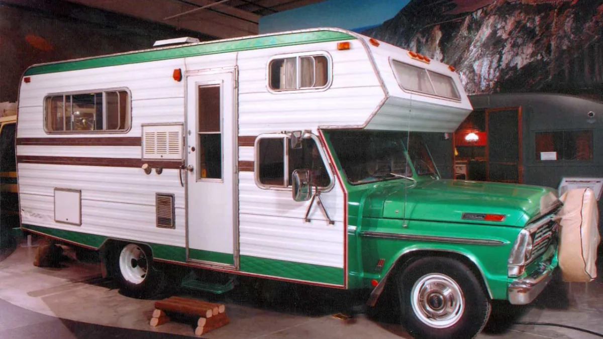 Ford Based Chassis Mount Motorhome, 1969