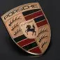 Porsche crest 02