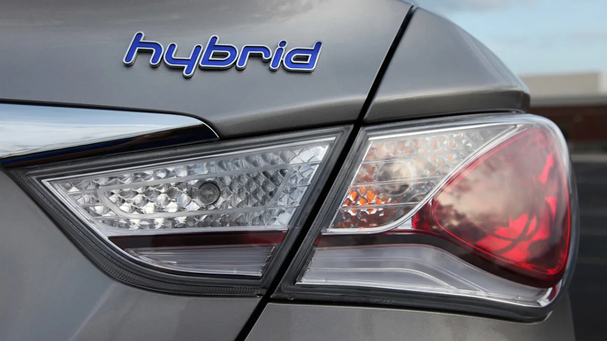 2011 Hyundai Sonata Hybrid