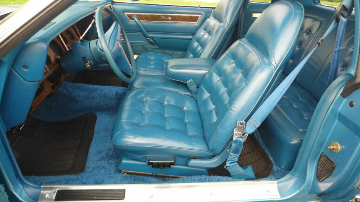 1975 Dodge Charger Daytona interior