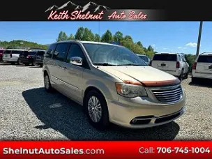 2013 Chrysler Town & Country Limited Edition