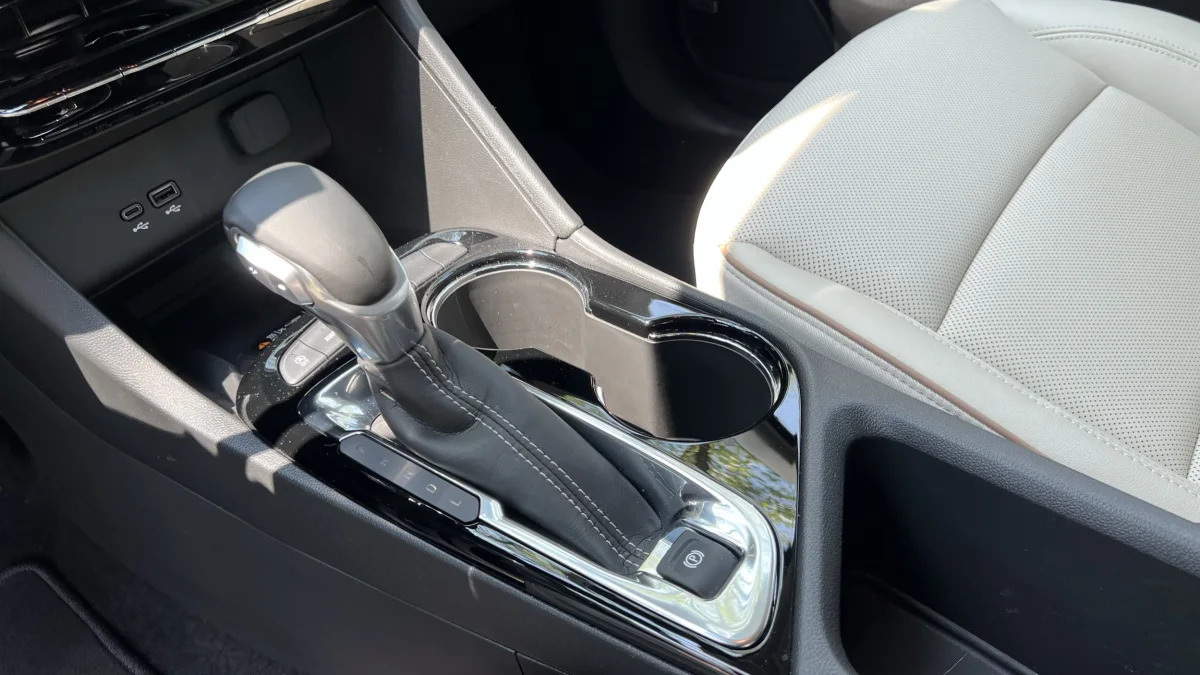 2024 Buick Encore GX - Front cupholders