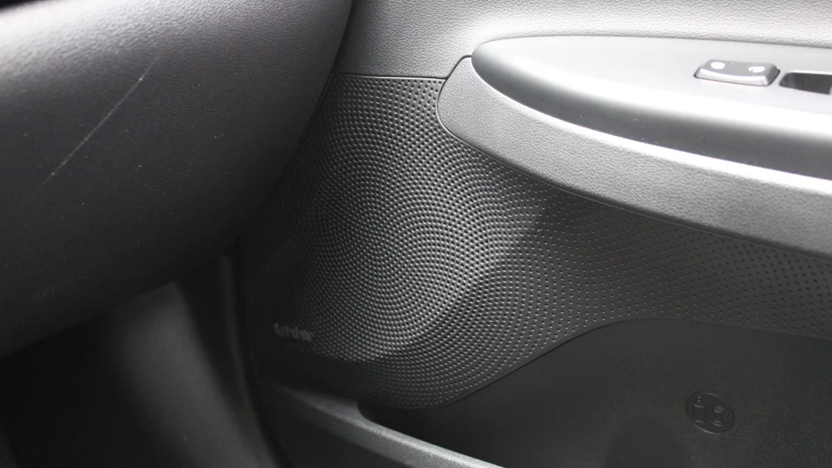 2022 Hyundai Veloster N - Infinity speaker