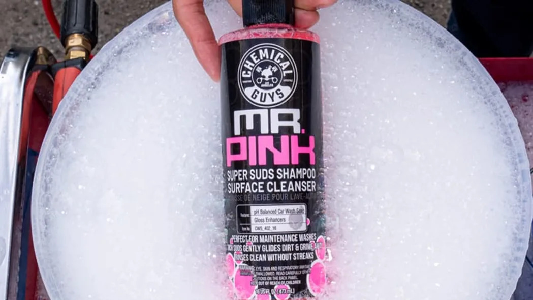 Chemical Guys Mr. Pink Car Wash Soap 2