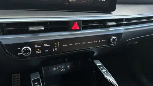 2024 Kia Sorento X Pro dual control bar infotainment