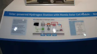 SAE 2009: Honda Fuel Cells