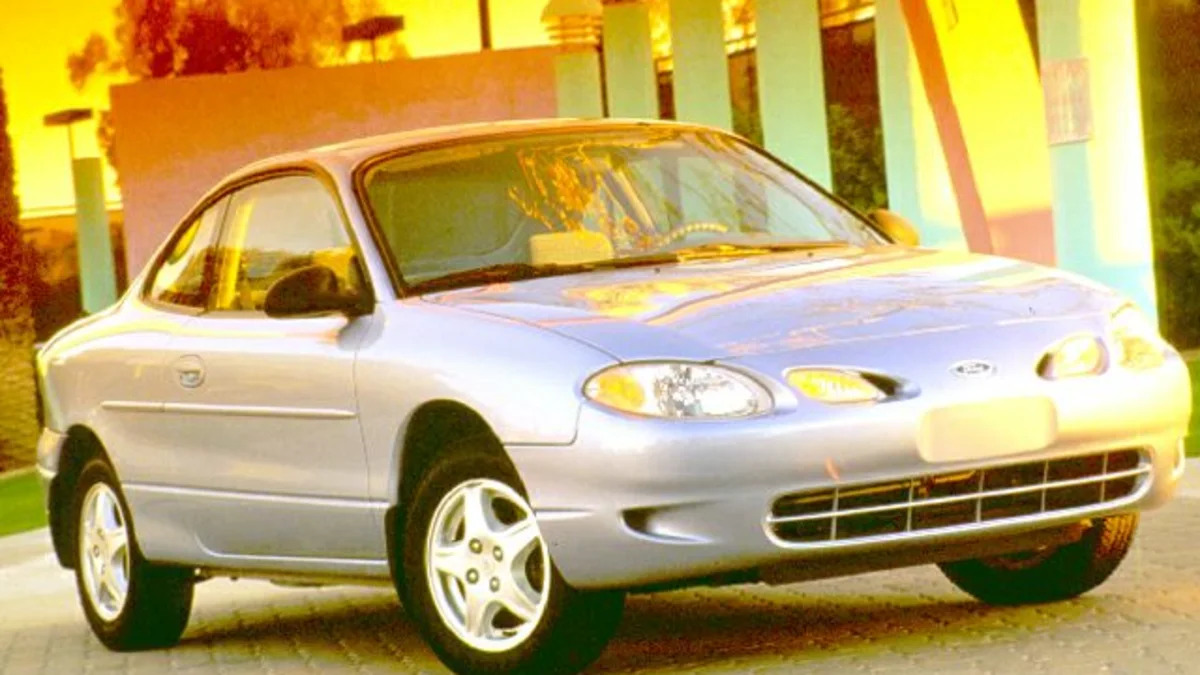 1999 Ford Escort 