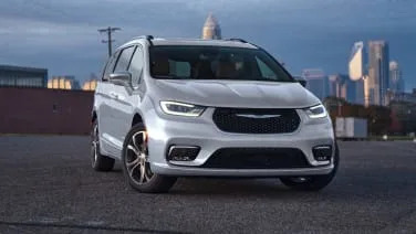 2024 Chrysler Pacifica Review: Plug-In Hybrid is still the one to get