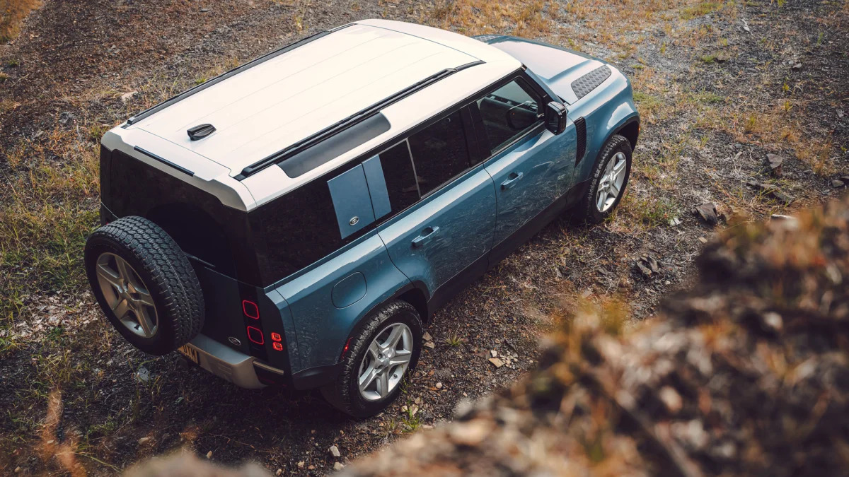 2020 Land Rover Defender blue with white roof