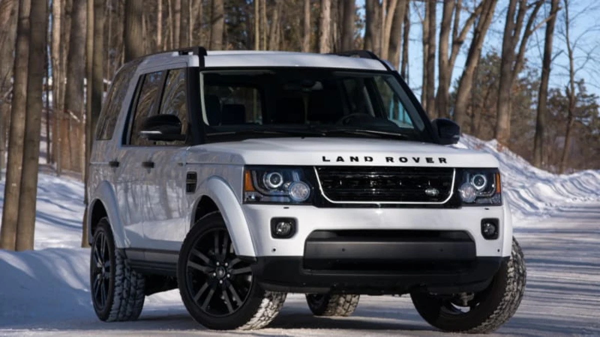 Land Rover calls in LR4 over safety software malfunction