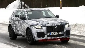 Land Rover Baby Discovery Sport Spy Shots