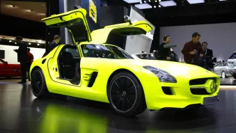 2011 Detroit: Mercedes-Benz SLS AMG E-Cell