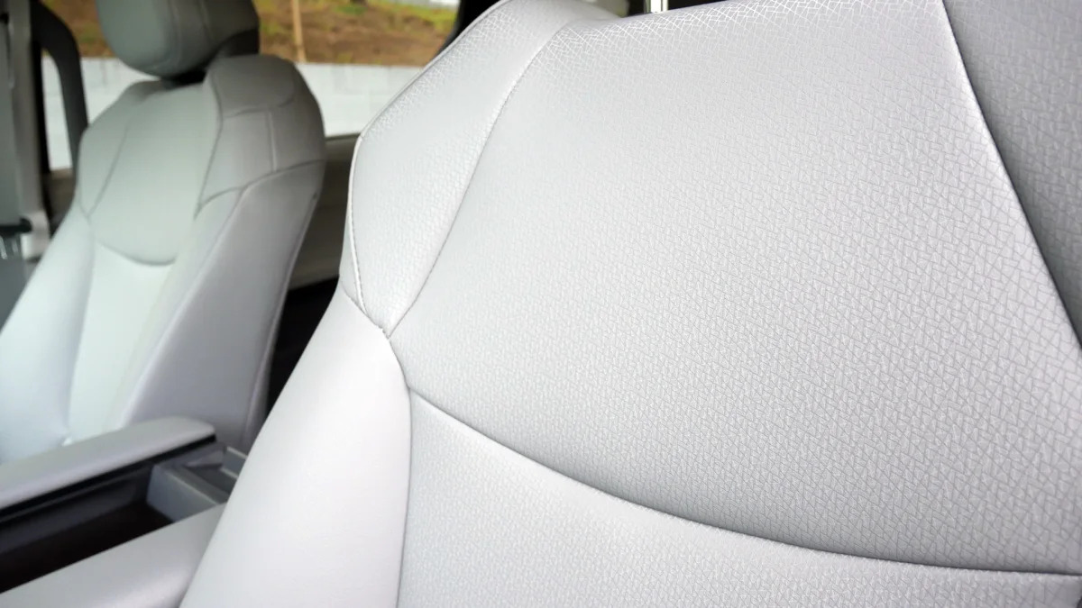 2021 Toyota Sienna XLE AWD SofTex upholstery