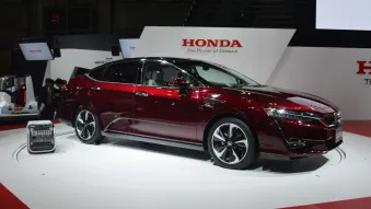 Honda Clarity Fuel Cell: Tokyo 2015