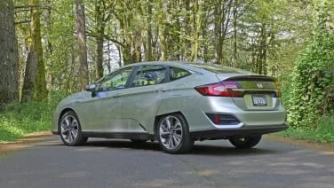 2018 Honda Clarity Plug-In Hybrid Quick Spin Review | Behold, the relevant one!