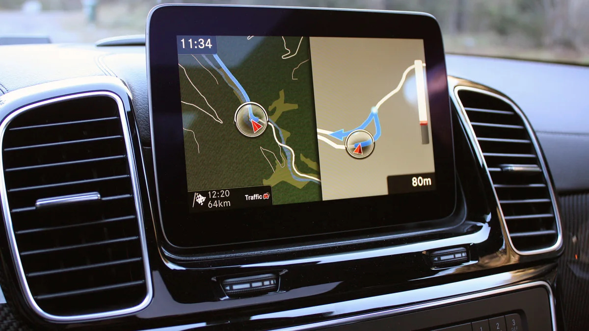 2017 Mercedes-Benz GLS-Class navigation system
