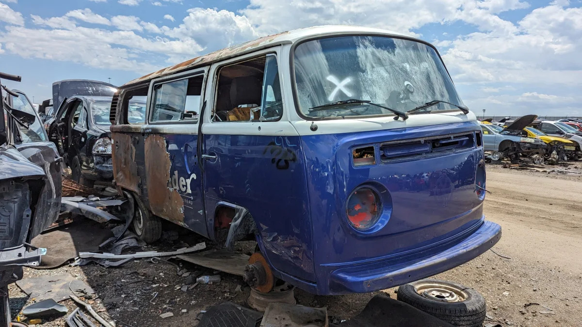 44 - 1978 Volkswagen Transporter in Colorado junkyard - photo by Murilee Martin